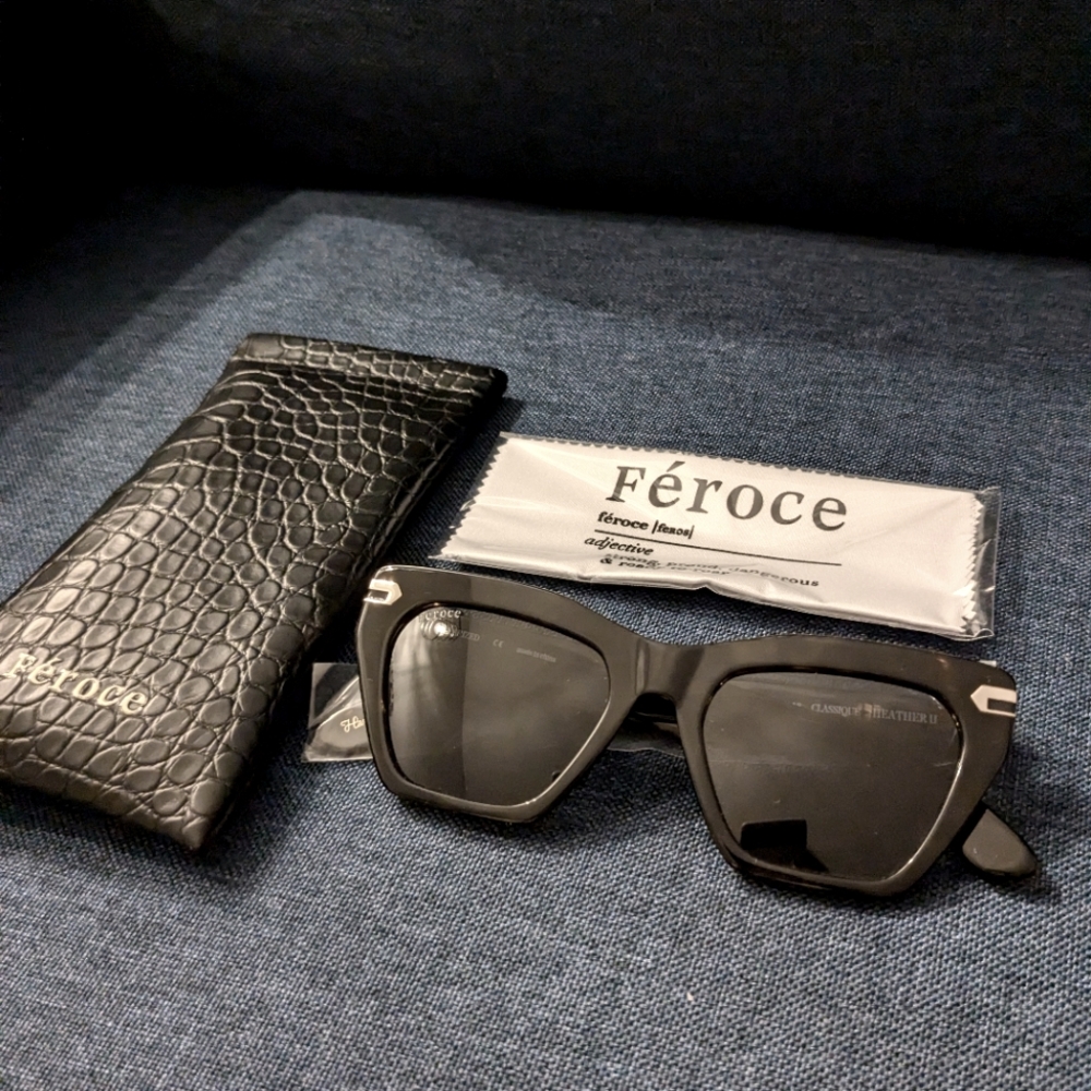 Feroce 'Heather' Sunglasses NWOT